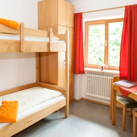 Jugendherberge Fuessen * Фюссен